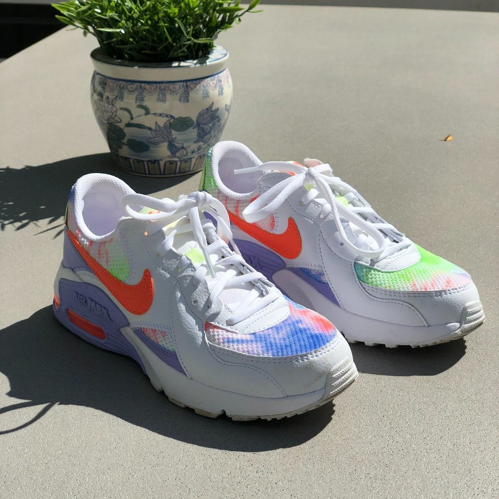 Tie-Dye and so fly! Nike Air Max Excee, Size Women's 7!